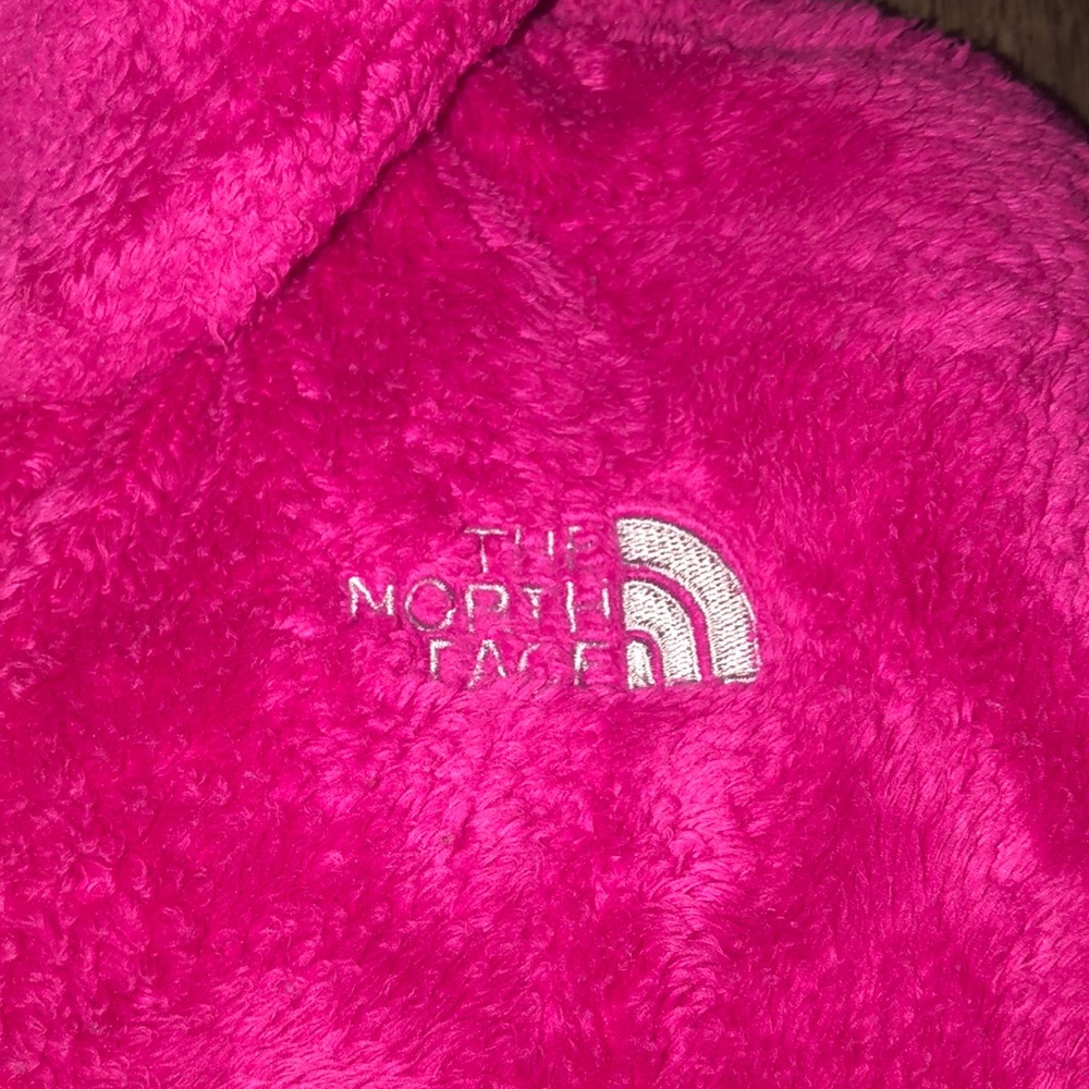 North face soft jacket *fits like a size small* - Picture 3 of 5